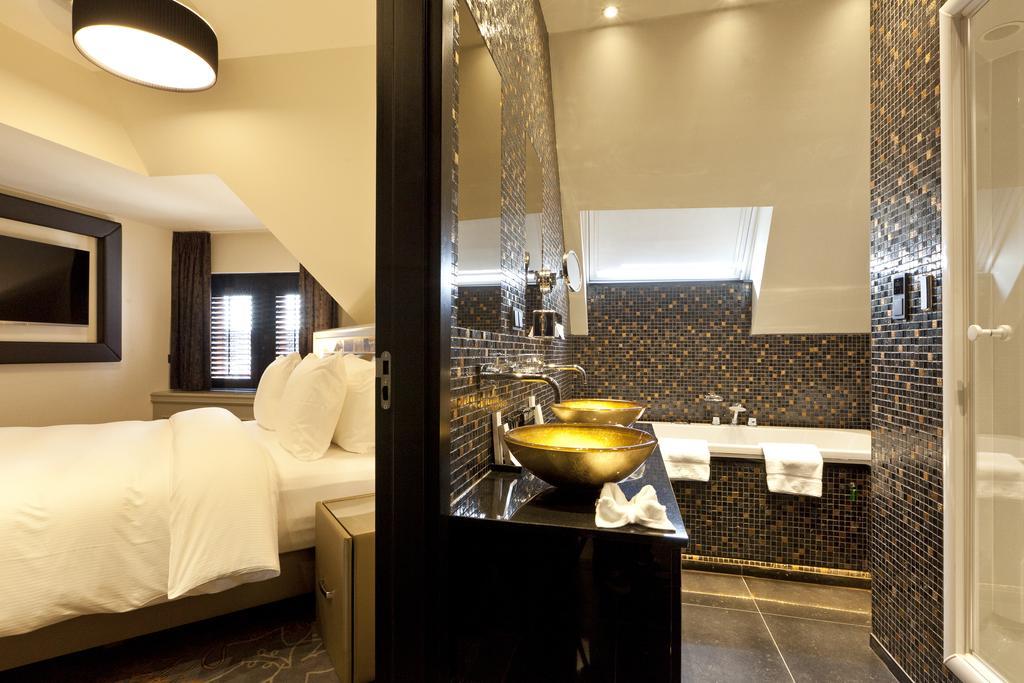 'T Goude Hooft Hotel The Hague Room photo